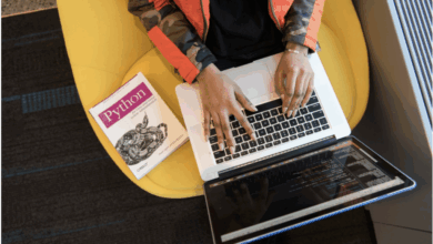 Overcome software engineer recruiting challenges with these top strategies